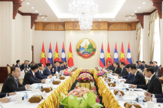  Laos and Vietnam Strengthen Special Relationship at ASEAN Summit